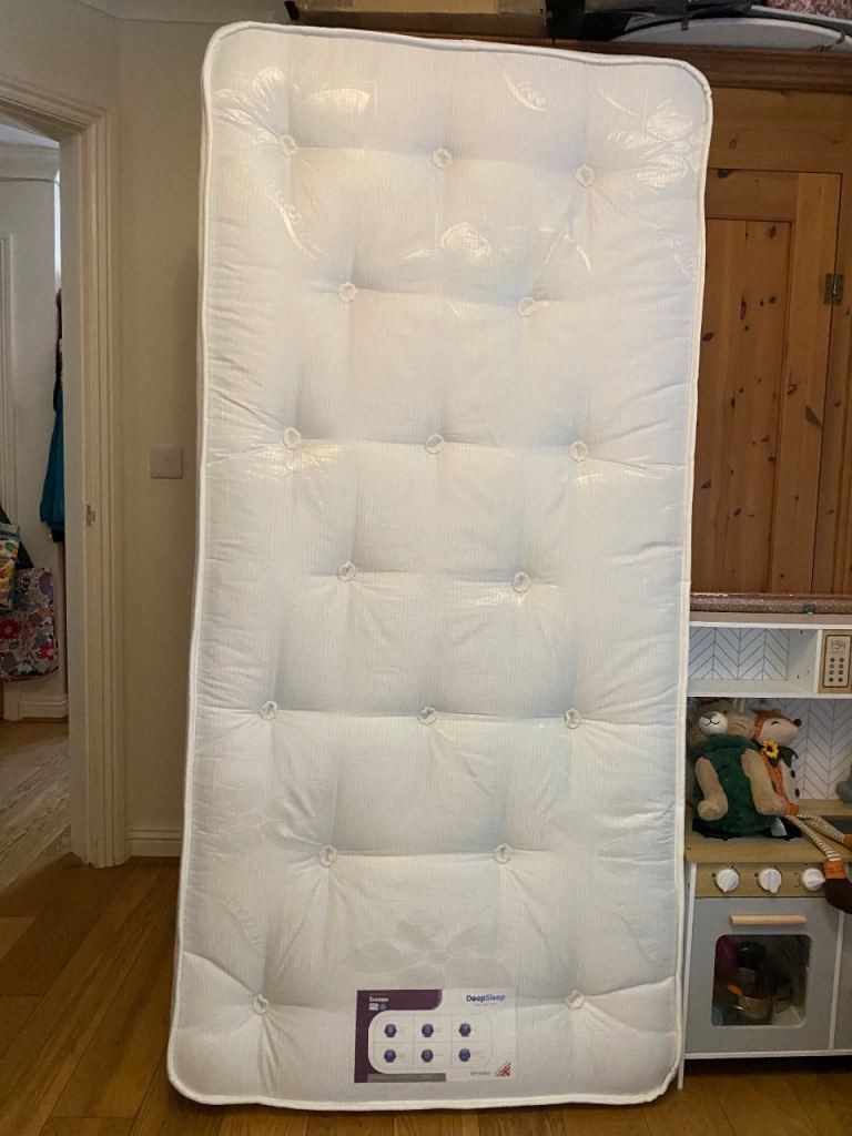 DeepSleep Single Mattress – excellent ,