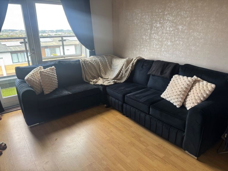 Black Velvet Corner Sofa – Good Condition