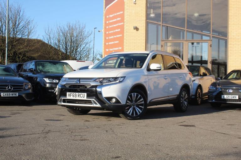 2020 Mitsubishi Outlander 2.0 MIVEC Exceed CVT 4WD Euro 6 (s/s) 5dr ESTATE Petrol Automatic