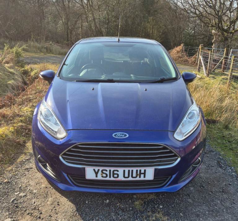 Ford, FIESTA, Hatchback, 2016, Manual, 1241 (cc), 3 doors