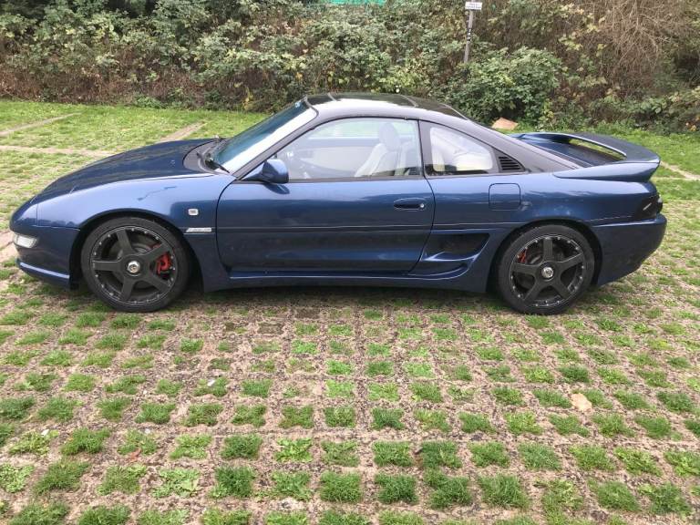 Toyota MR2 3.0 V6