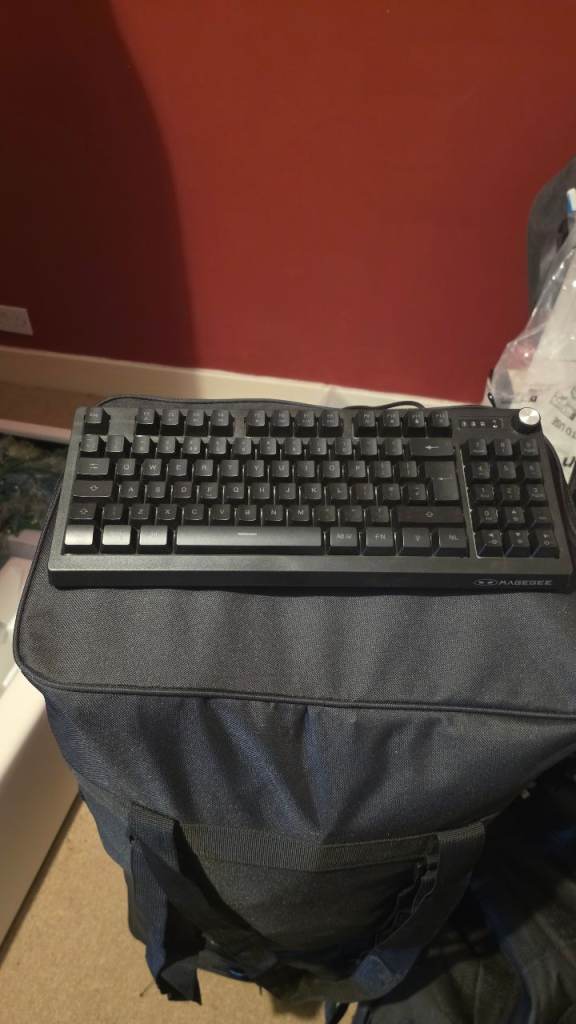 RGB usb keyboard Black, Good Condition