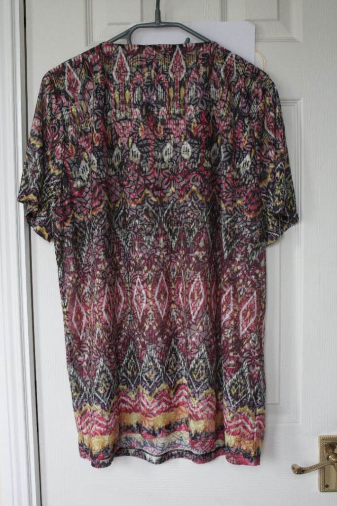 Women's Afibel Multi Coloured Short Sleeves Tunic size 16/18.Can be posted