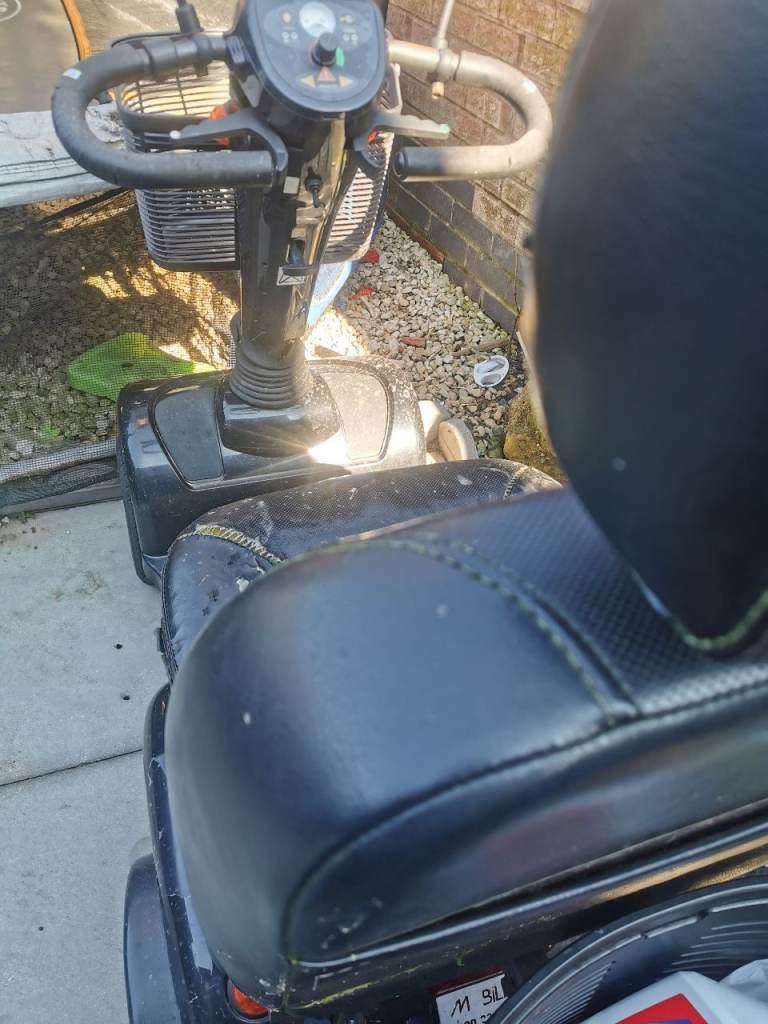 Mobility scooter