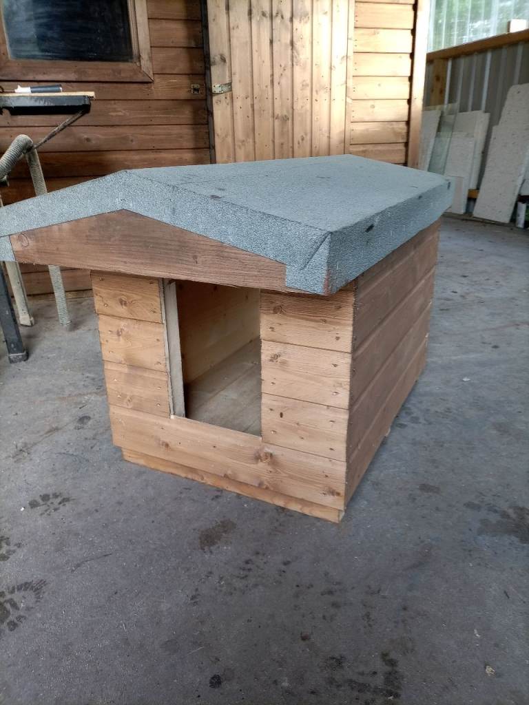 Medium dog kennel new