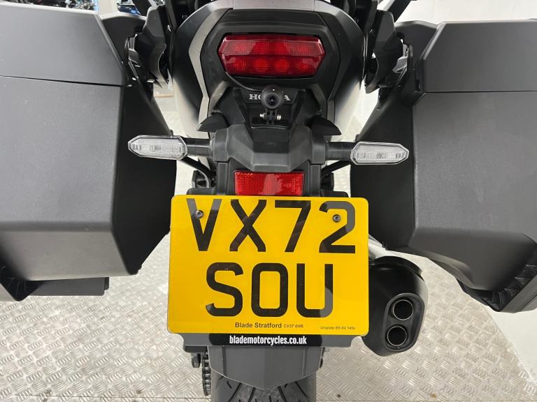 2022 72 Honda NT1100 Manual - 4700 miles