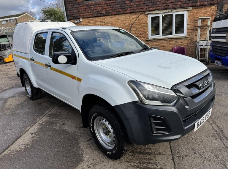 2019 ISUZU D-MAX 1.9 TD UTILITY DOUBLE CAB PICKUP