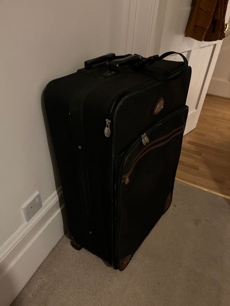 Large Green Vintage/Retro Original ‘Globetrotters’ Suitcase (needs new wheel)