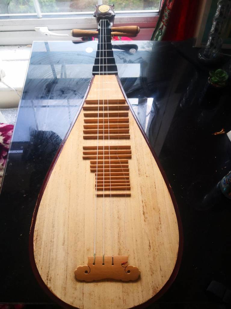 ACOUSTIC GUITAR LUTE CLASSICAL CHINESE PIPA TRADITIONAL ANTIQUE