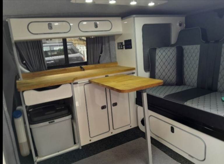 Vauxhall, VIVARO, Panel Van, 2015, Manual, 1598 (cc)