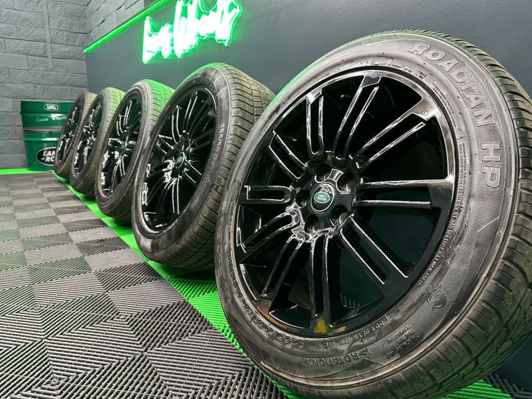 Discovery 4 / 3 HSE Powdered Gloss Black 20” Alloy Wheels 10 split spoke HSE’s, set of 5 & 5/6mm+!