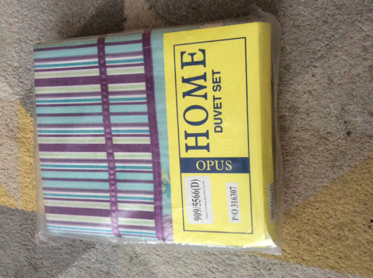 Double bed quilt set 