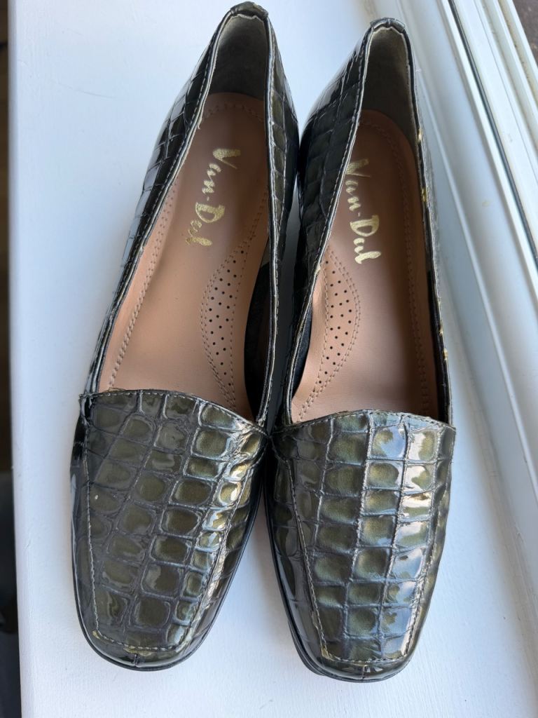 Van Dal Black Croc Effect Wedge Shoes - Barely Worn