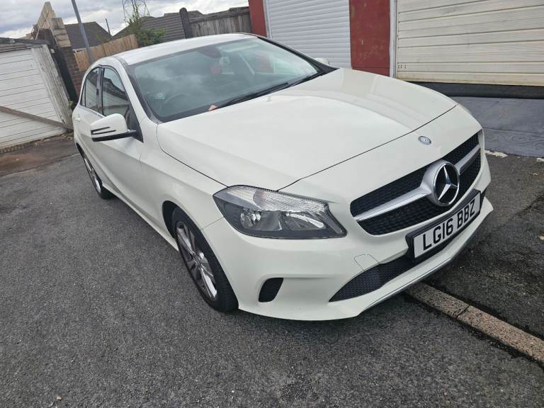 Mercedes-Benz A-Class Hatchback A180 Sport (09/15-) 5d 