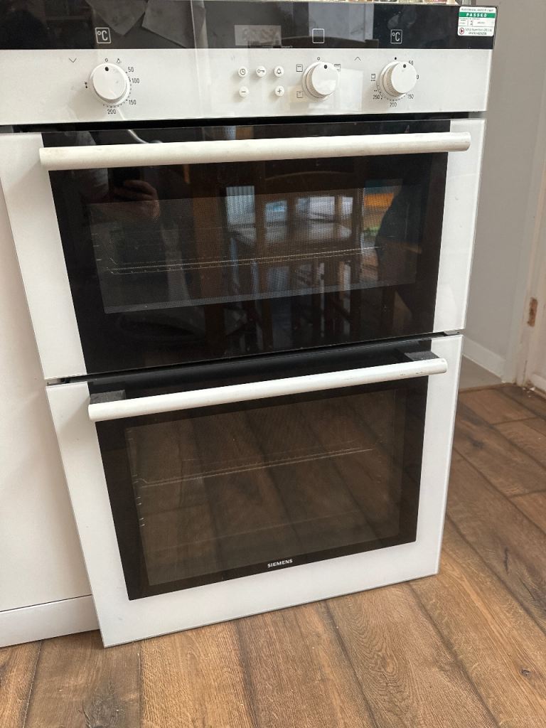 Siemens Double Electric Oven - White, Good Condition