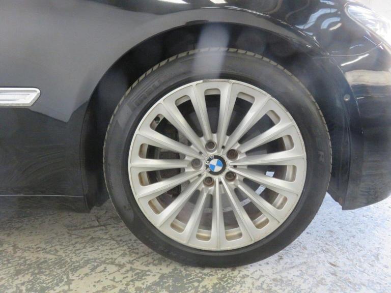 BMW 7 SERIES 3.0 730d SE Saloon Black Auto Diesel 2013
