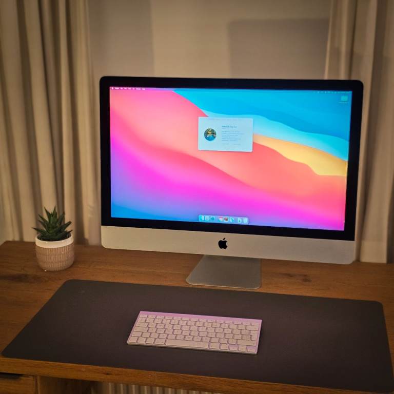 image for iMac 27 inch Retina 5K (Mid-2015) and keyboard - in original box