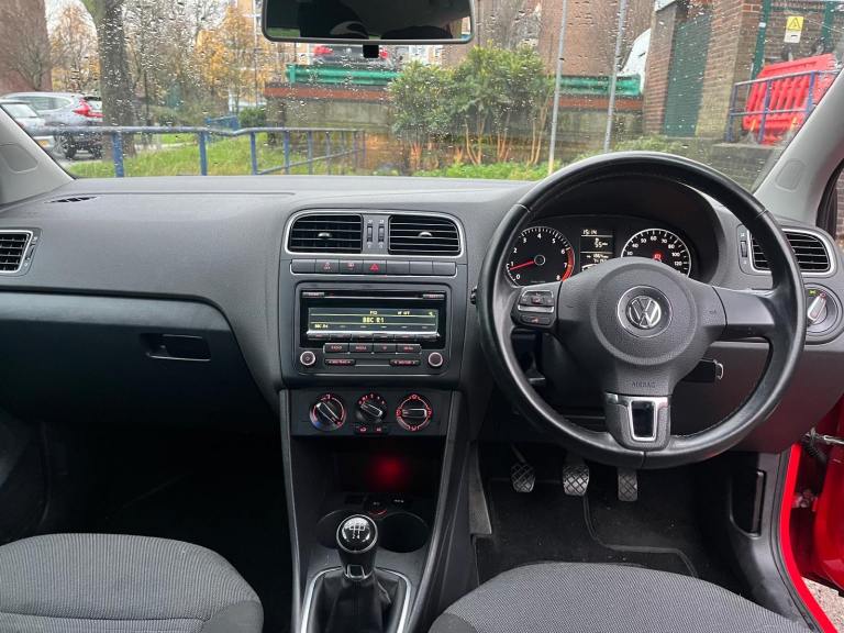 Volkswagen, POLO, Hatchback, 2013, Manual, 1390 (cc), 5 doors