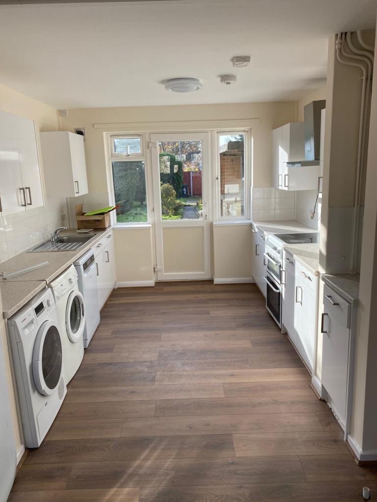 Semi detached house for rent 