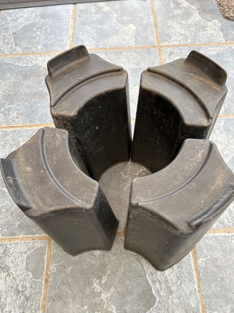 Slimline water butt stand