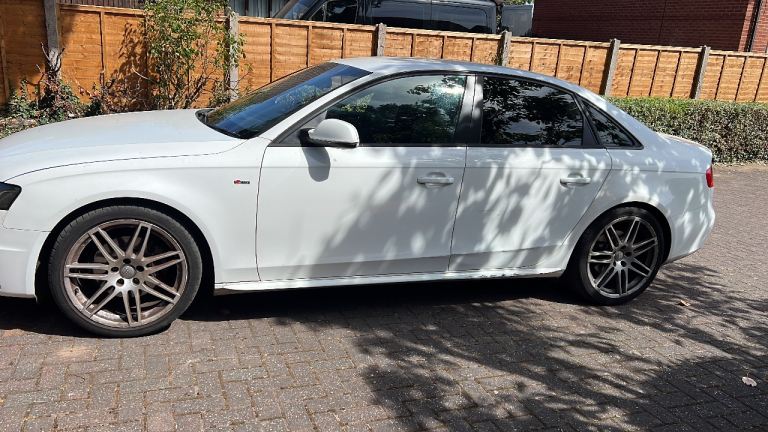Audi, A4, Saloon, 2010, Manual, 1798 (cc), 4 doors