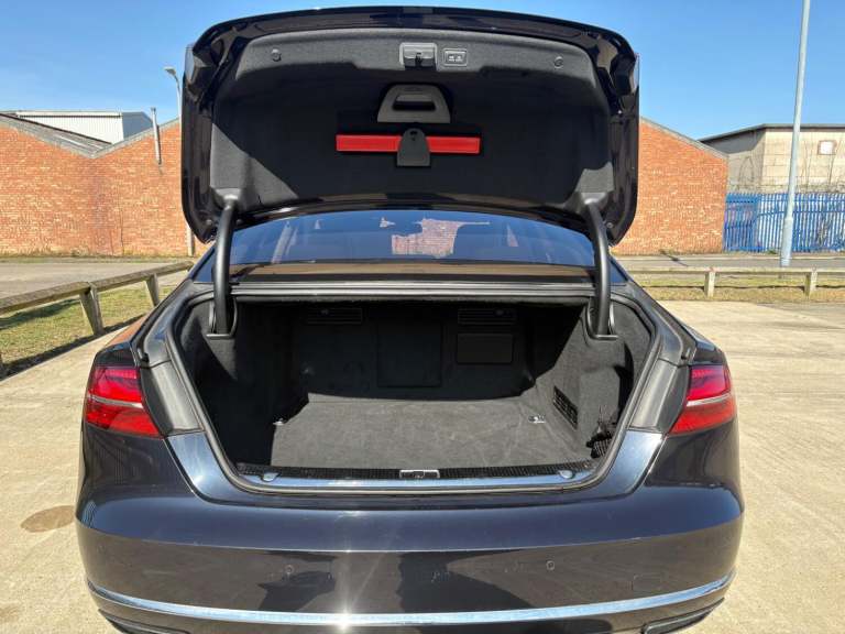 AUDI A8 4.2 TDI V8 Sport Executive 2014