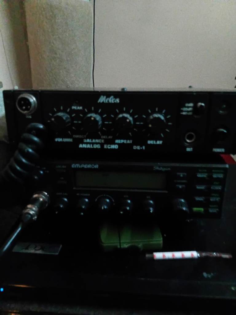 Emperor Shogun CB Radio with Melos DE-1 Echo Unit