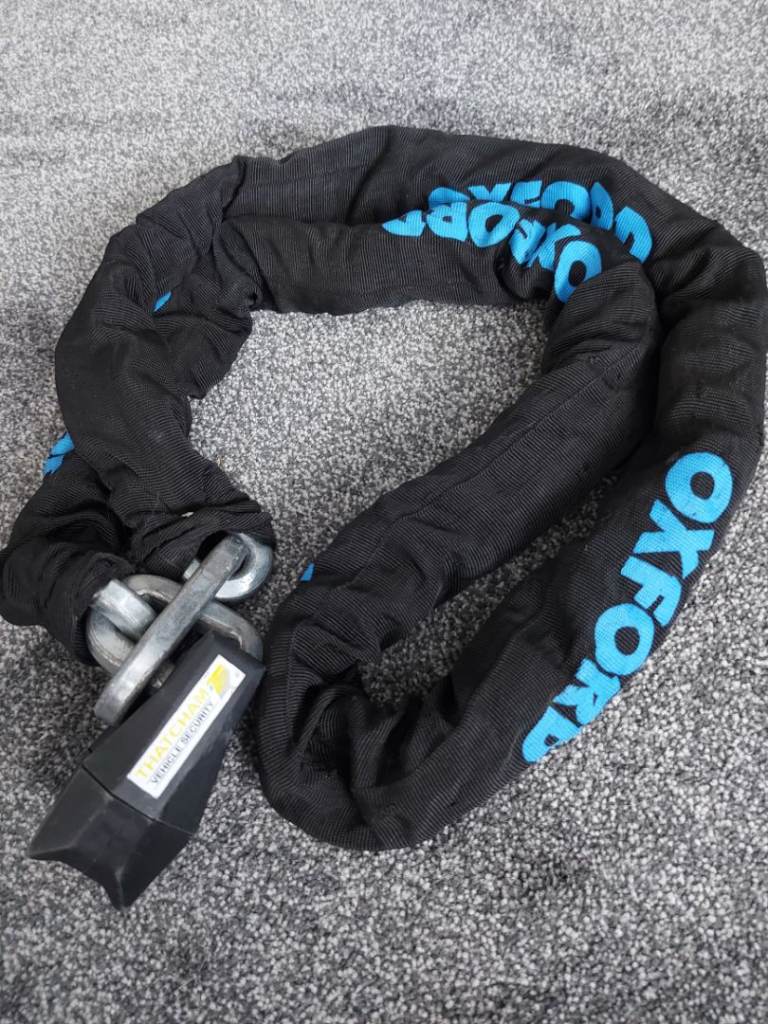 Oxford 2m XL monster chain and padlock
