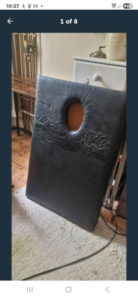 Free massage table