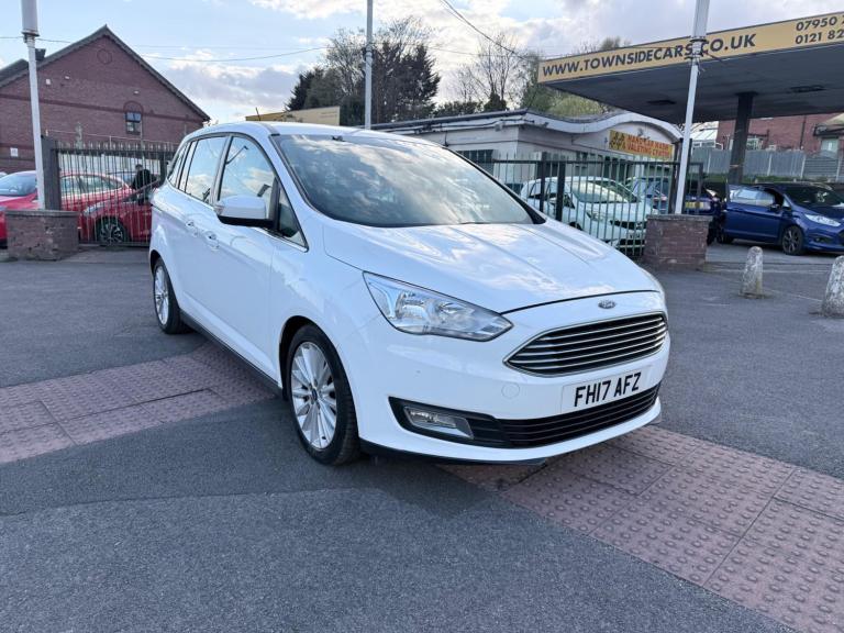 2017 Ford Grand C-Max 1.0 EcoBoost 125 Titanium 5dr MPV PETROL Manual