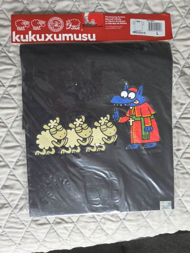 Kukuxumusu graphic T-shirt, size L, authentic, brand new and sealed, Design Errezu in Black color