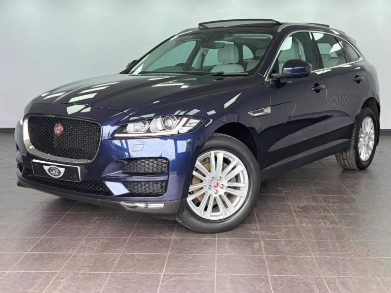 2018 Jaguar F-Pace 2.0d Portfolio 5dr Auto AWD ESTATE DIESEL Automatic