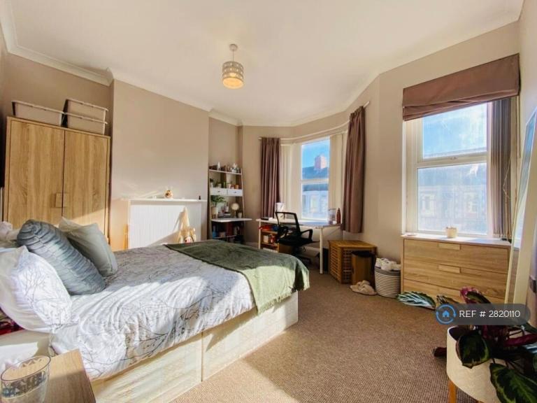 4 bedroom house in Dogfield Street, Cardiff, CF24 (4 bed) (#2820110)