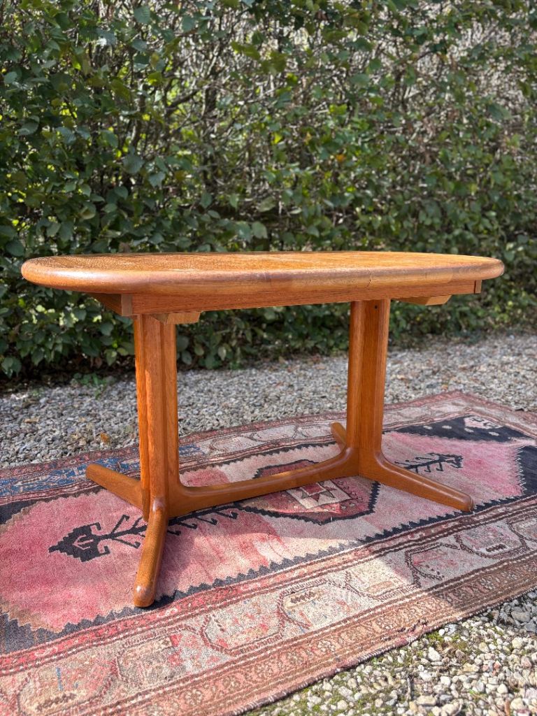 Vintage Danish Mid-Century Extending Dining Table – Made in Denmark