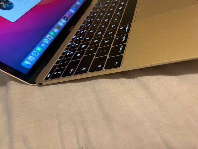 Apple MacBook 12 inch gold retina 8gb ram 256gb SSD , £79.00 for Sale