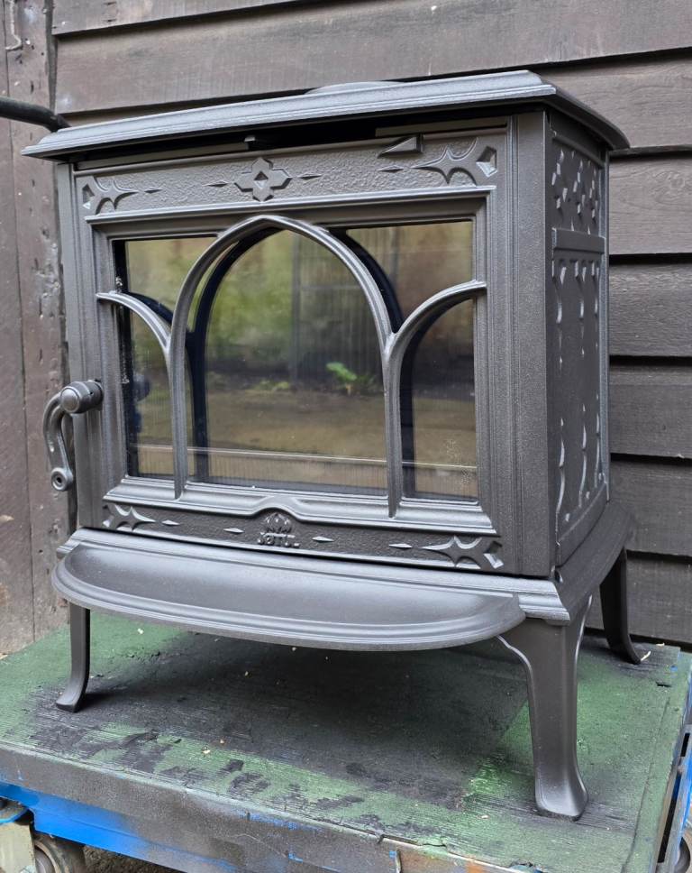 Jøtul F100 Wood Stove – Fully Refurbished 🔥