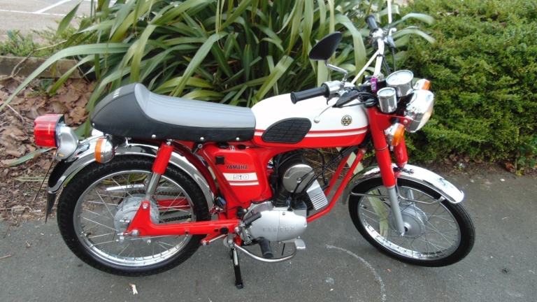 Yamaha 50cc Japanese 2/stroke classic sports Moped Sports FS1E 1998 Model