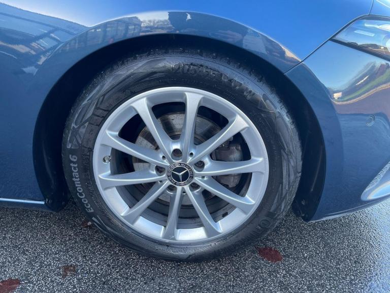 2020 Mercedes-Benz A-Class 1.3 A180 Sport (Executive) 7G-DCT Euro 6 (s/s) 5dr HATCHBACK Petrol Au...