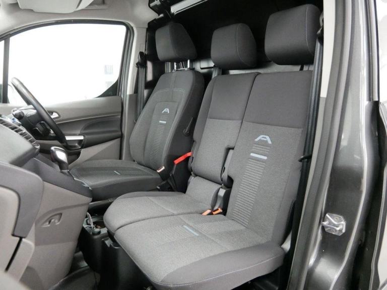 73 TRANSIT CONNECT 1.5 EBL 100 BHP L2 LONG 250 ACTIVE AUTOMATIC ( NO VAT ! )