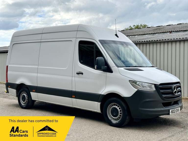 2021 Mercedes-Benz Sprinter 3.5t H2 Progressive Van PANEL VAN DIESEL Manual