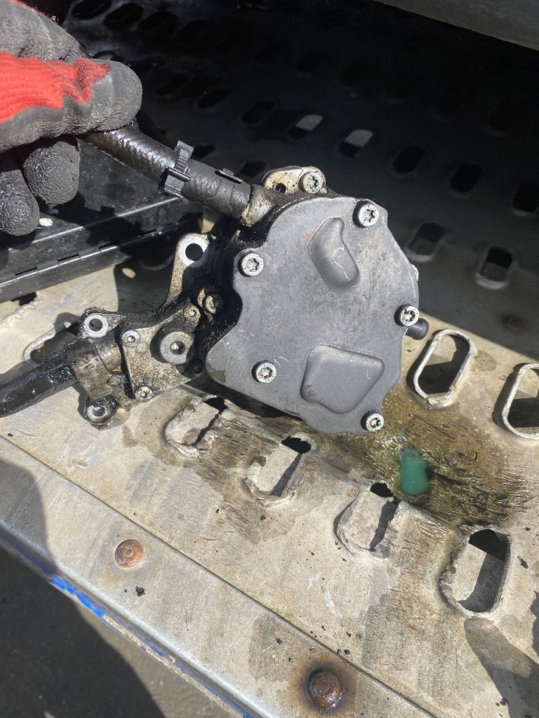 FABIA 1.2 diesel vacuum pump 2009