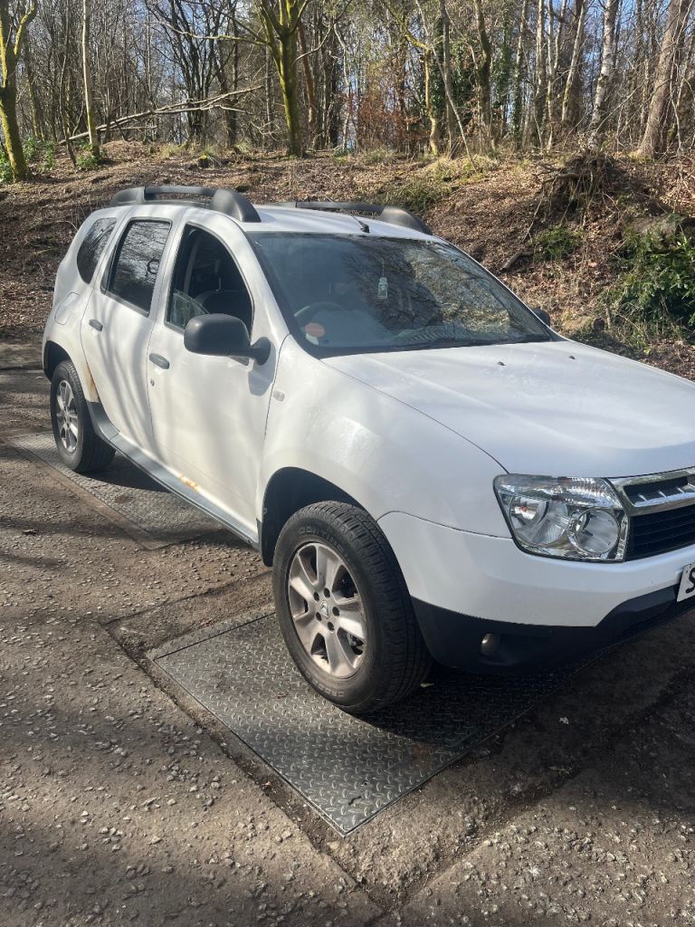 Dacia duster awd