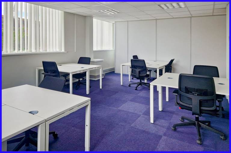Fareham - PO16 9QD, Open plan office space for 15 people in Portchester, Castle Court
