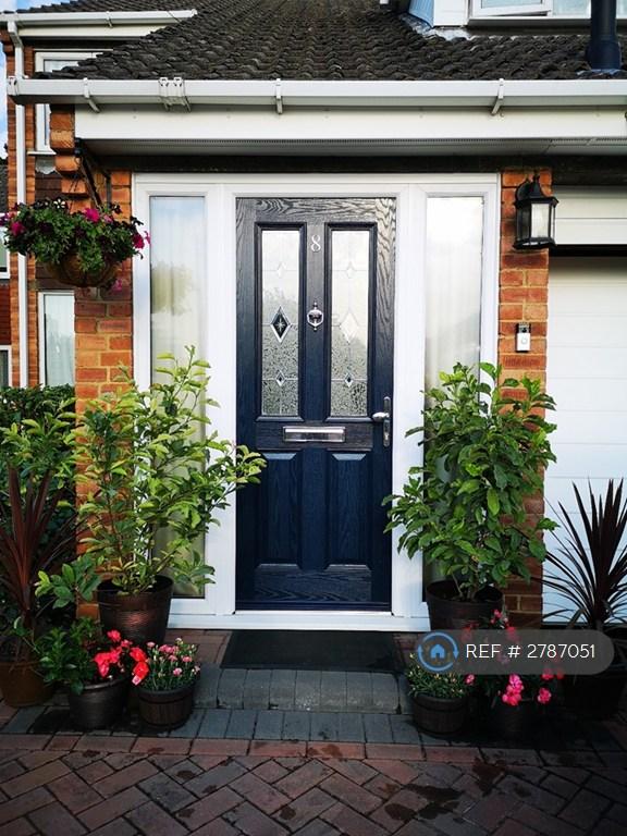 3 bedroom house in Garth Close, Wokingham, RG41 (3 bed) (#2787051)