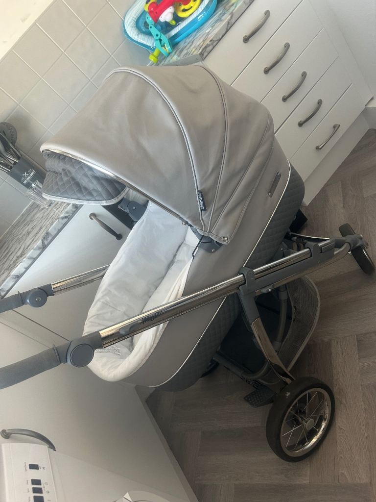Bebecar 3 in 1 pram light grey/dark grey