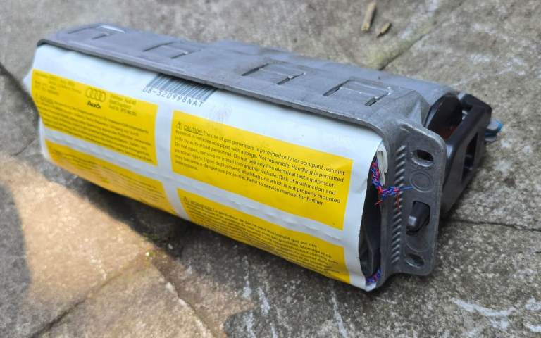 2006 audi a3 air bag