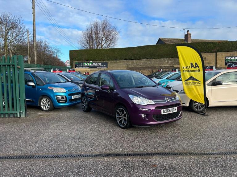 2016 Citroen C3 1.2 PureTech Platinum Euro 6 (s/s) 5dr HATCHBACK Petrol Manual