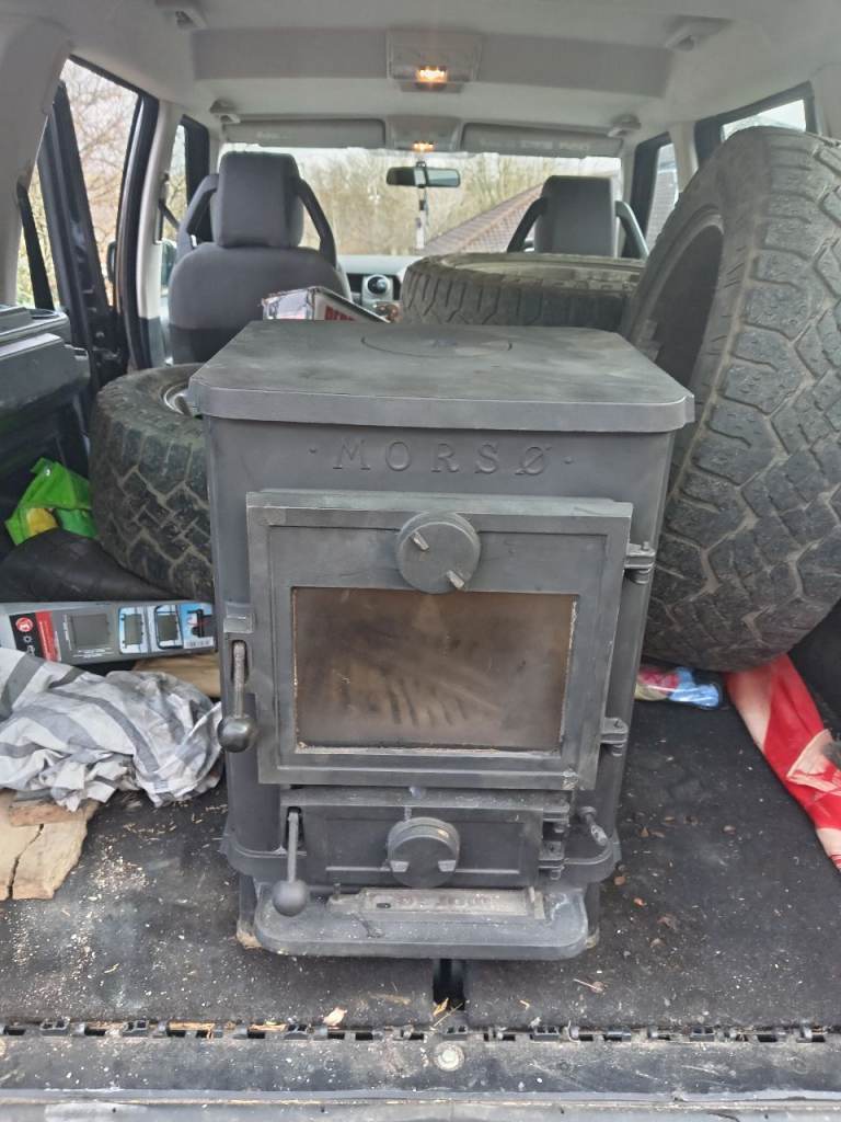 MORSO SQUIRREL WOOD BURNING STOVE 