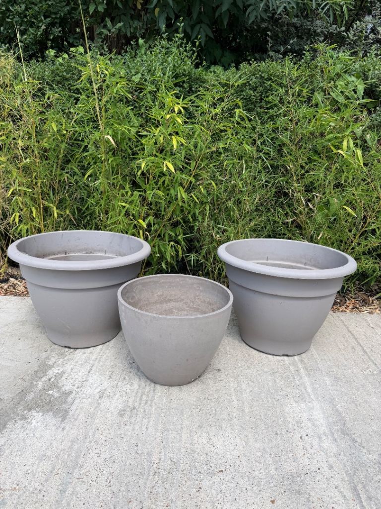 Large planters x 3