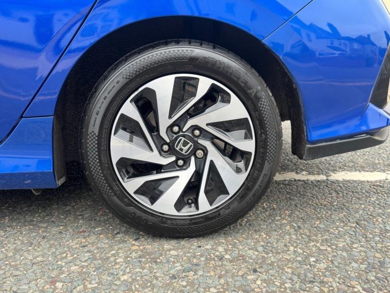 2019 Honda Civic 1.0 VTEC Turbo SE CVT Euro 6 (s/s) 5dr HATCHBACK Petrol Automatic
